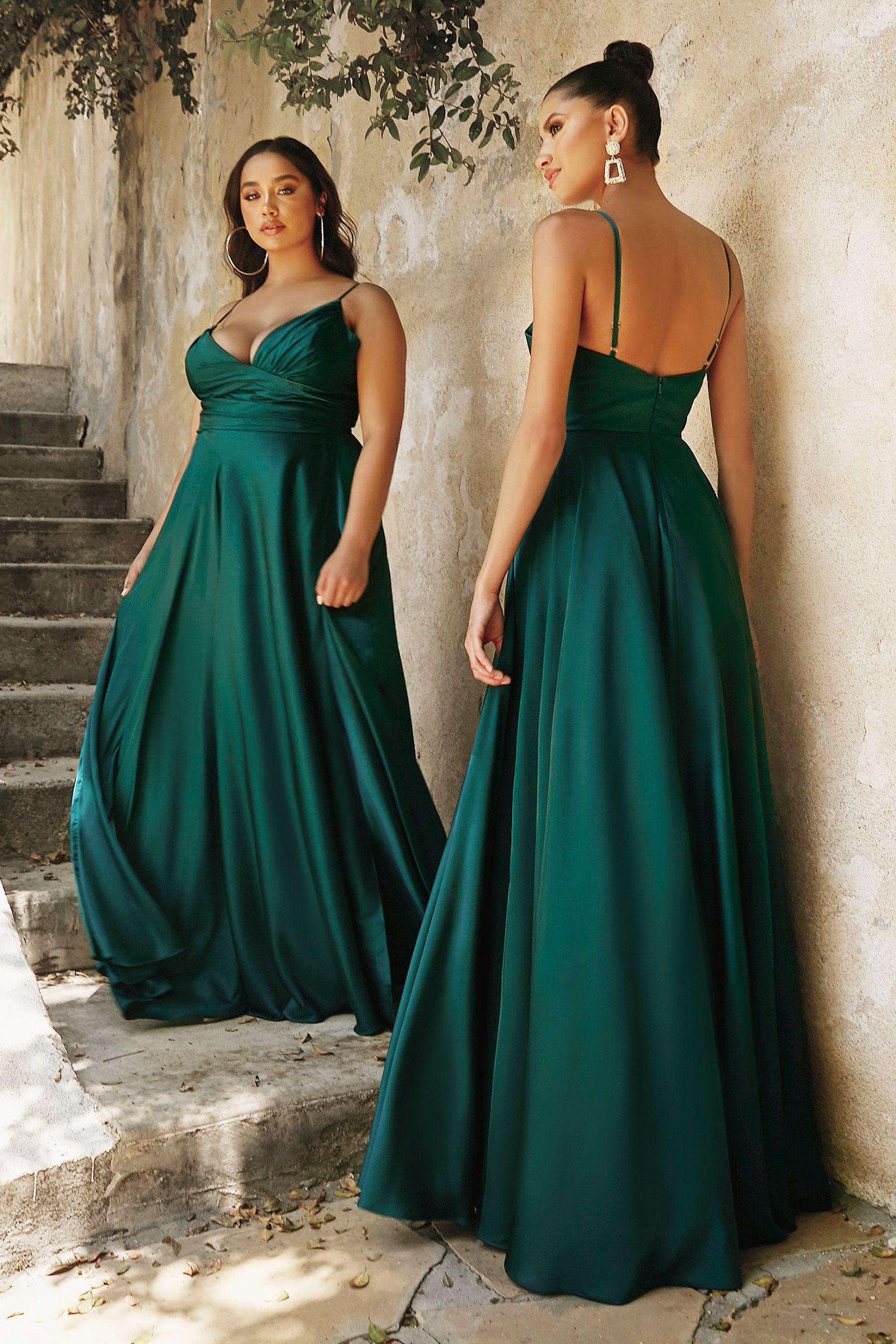 SWEETHEART NECKLINE SOFT SATIN A-LINE CURVY FIT CD7485C